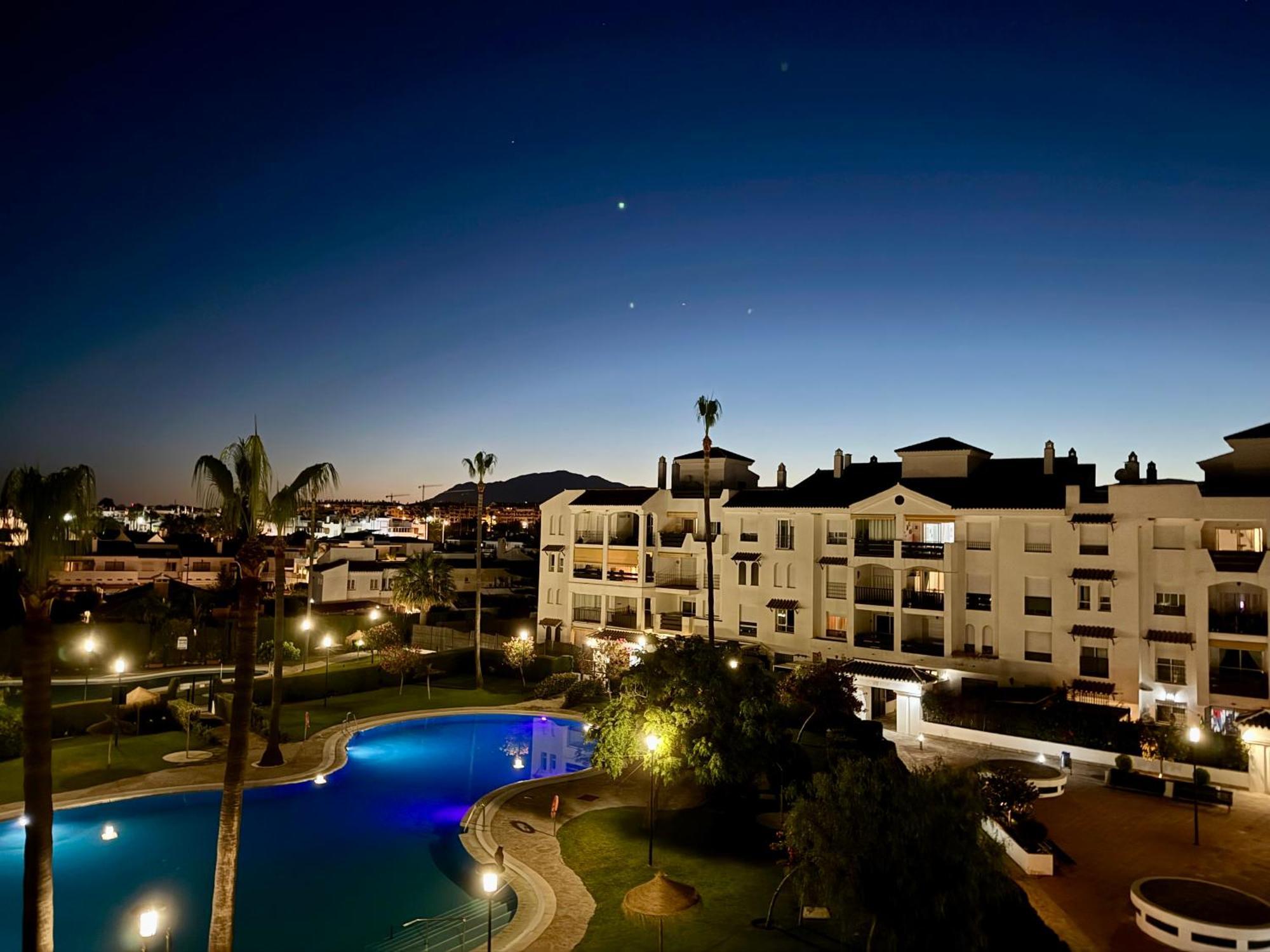 Petunias Lorcrisur Apartment Marbella