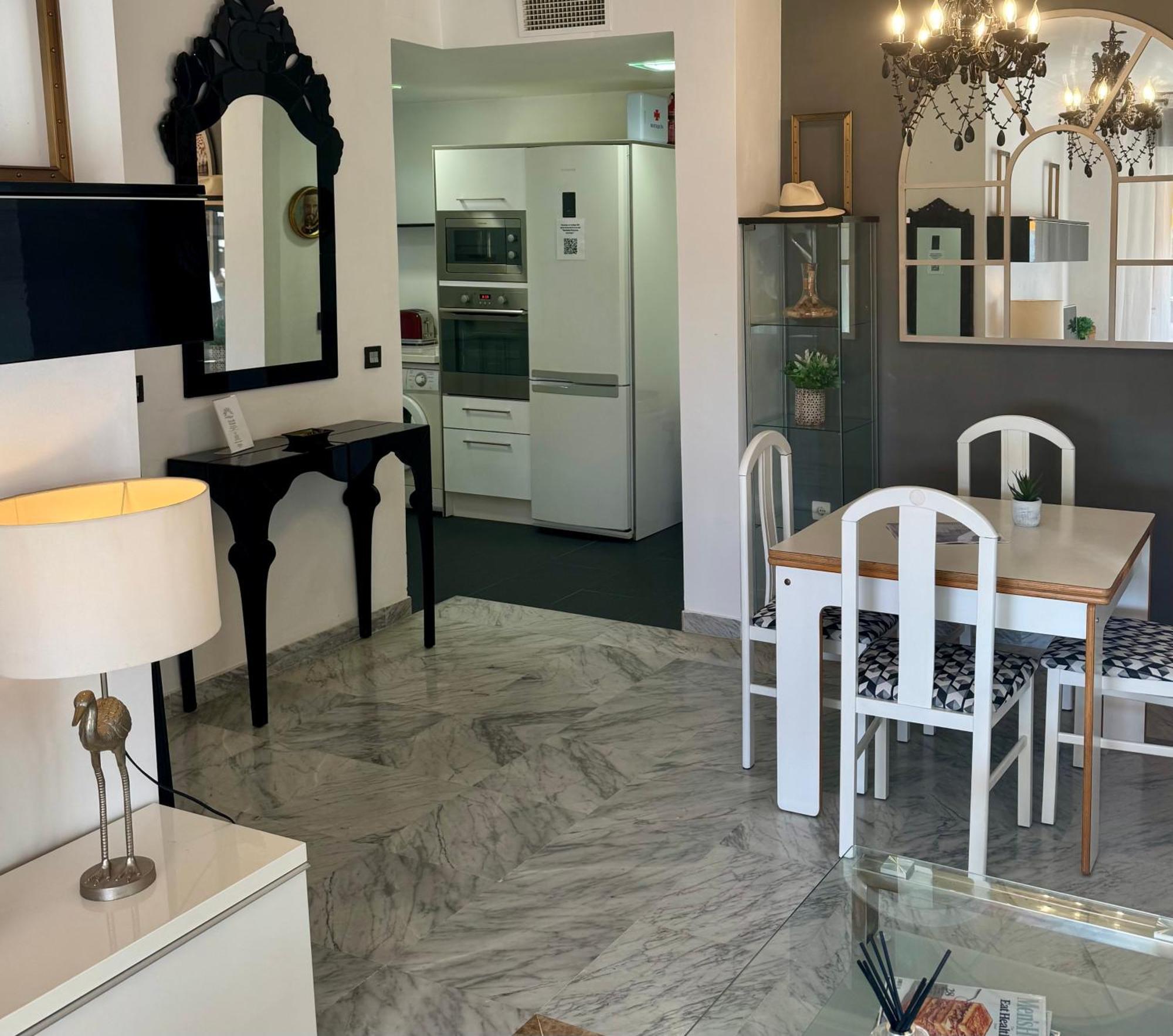 Apartemen Petunias Lorcrisur *